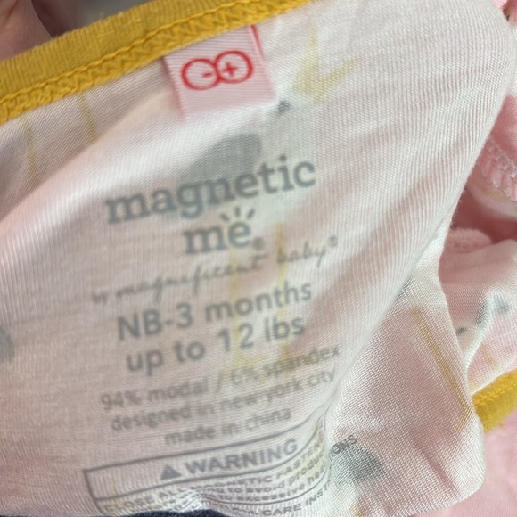 Magnetic Me Bamboo Gown - pink newborn - Picture 6 of 7